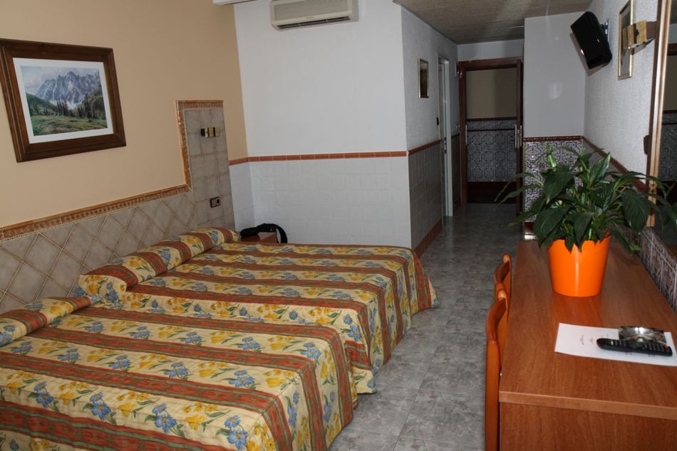Hotel Univers Roses Zewnętrze zdjęcie
