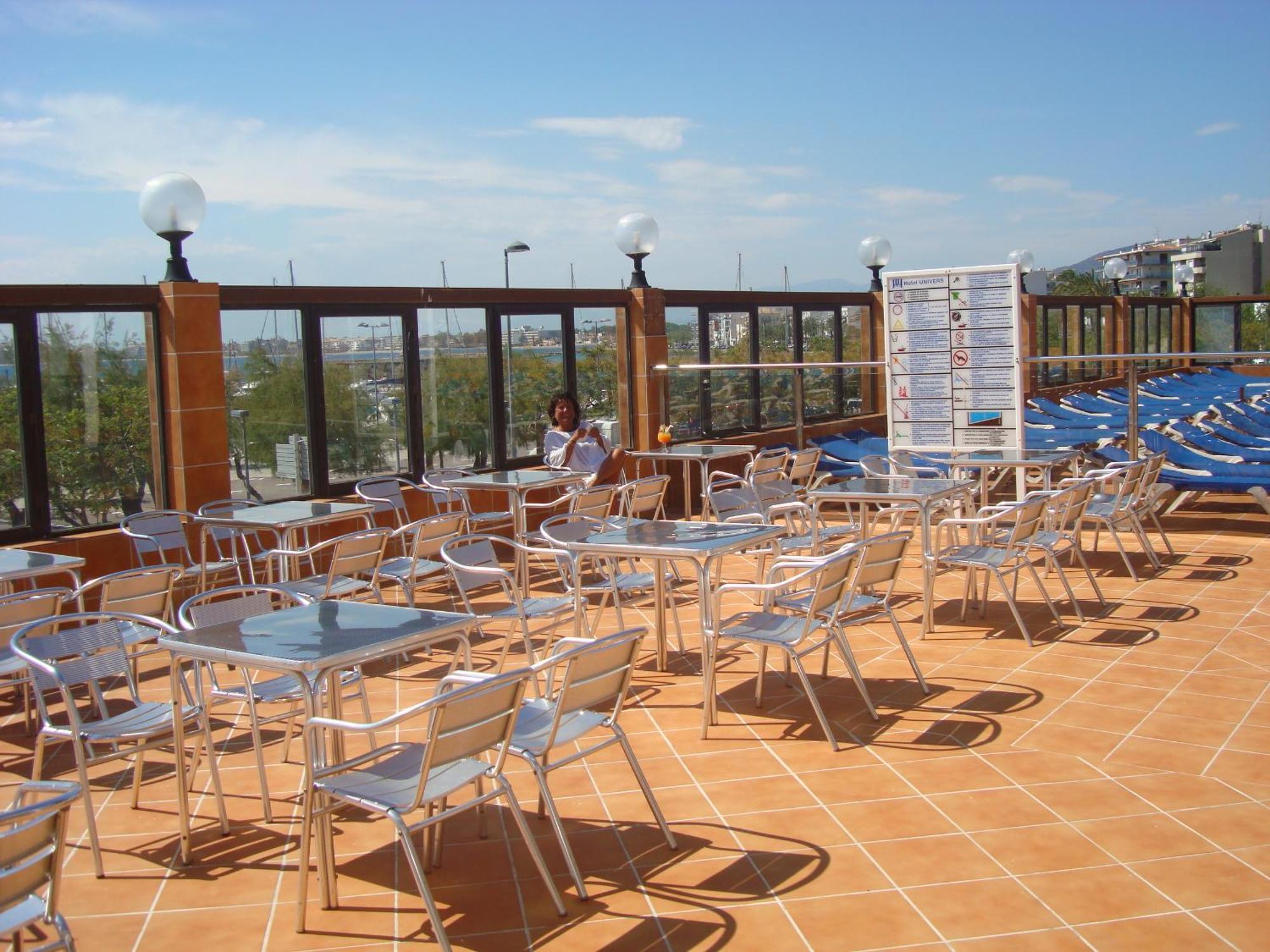 Hotel Univers Roses Zewnętrze zdjęcie