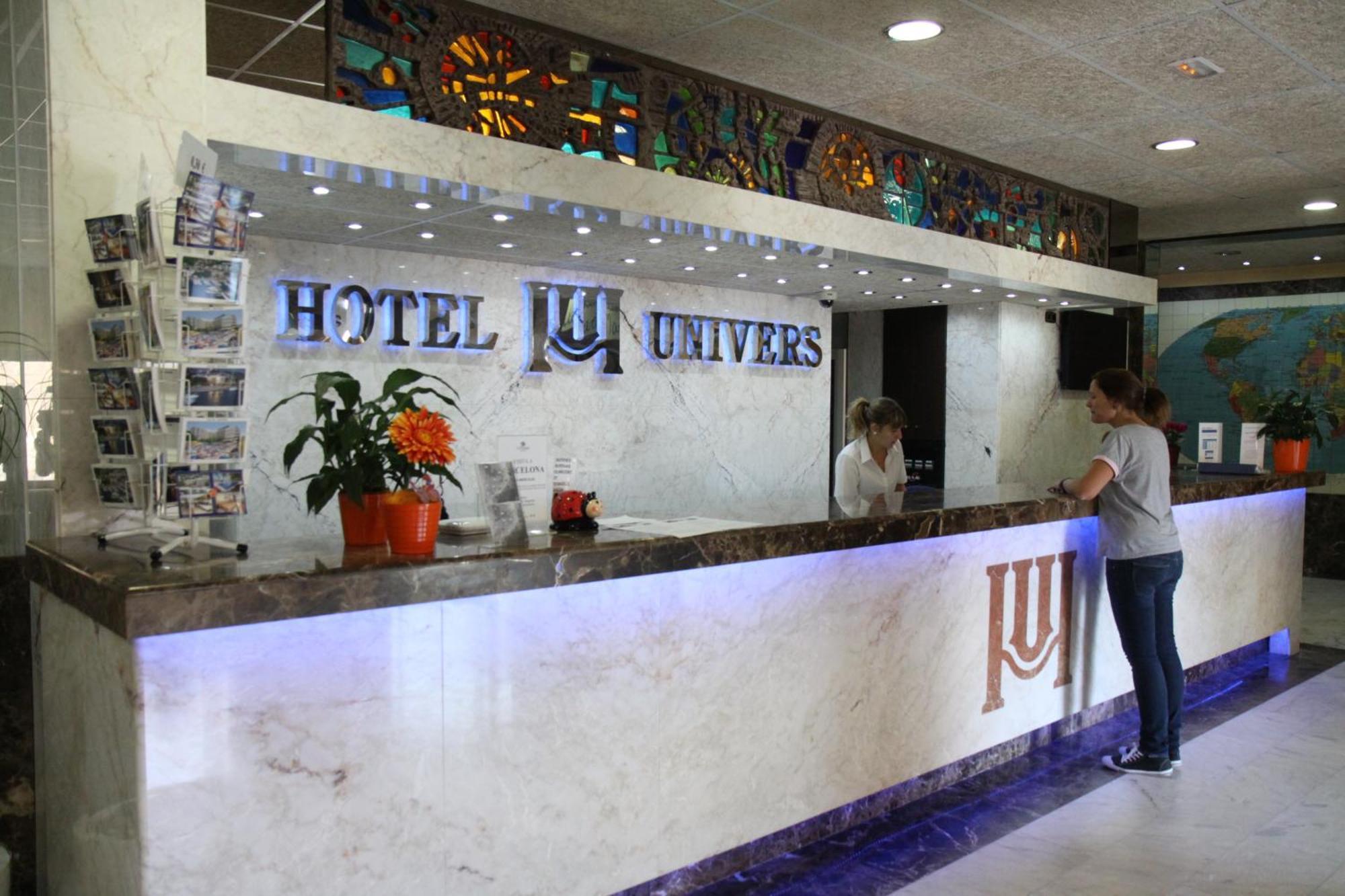 Hotel Univers Roses Zewnętrze zdjęcie